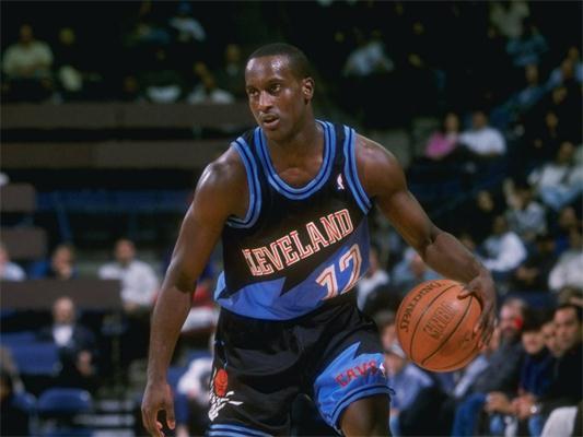 功离不开他 功离不开他