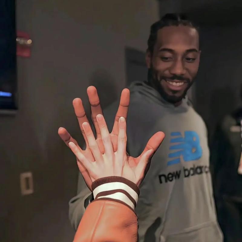 手丢掉发球 手丢掉发球